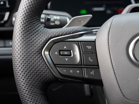 New 2026 Lexus TX 500h AWD image 28
