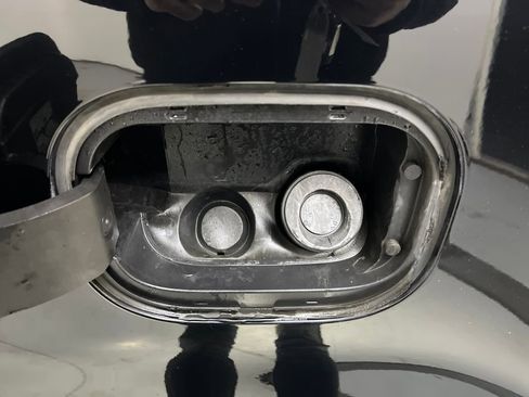 Used 2021 Chevrolet Silverado 1500 LT Trail Boss w/ Bed Protection Package image 43