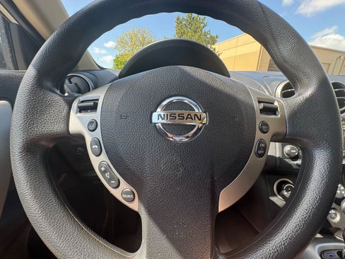 Used 2015 Nissan Rogue S w/ Convenience Package FWD image 7