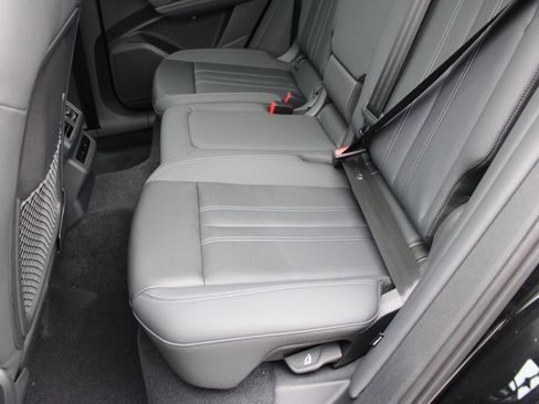 New 2025 Audi Q5 Premium Plus image 21