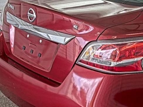 Used 2015 Nissan Altima 2.5 S w/ Power Driver Seat Package FWD image 7