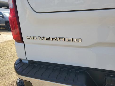 Used 2024 Chevrolet Silverado 1500 LTZ AWD/4WD image 8