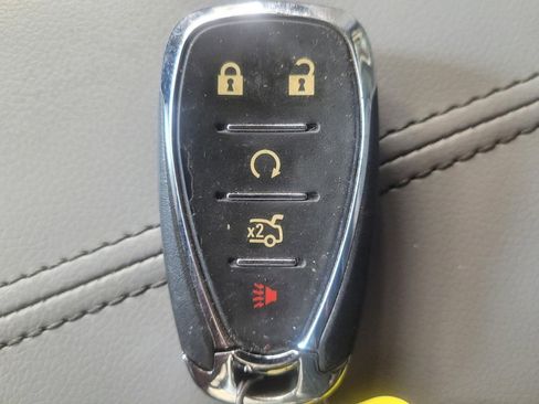Used 2022 Chevrolet Malibu LT FWD image 32