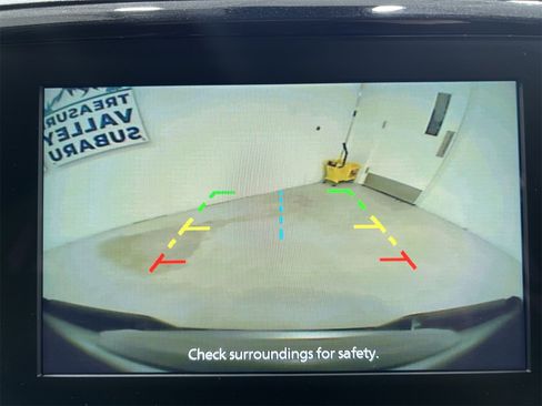 Used 2023 Nissan Frontier SV image 17