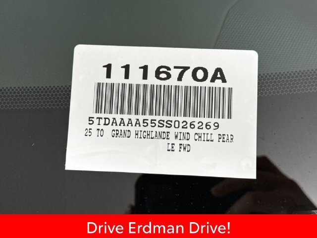 Certified 2025 Toyota Grand Highlander FWD image 31