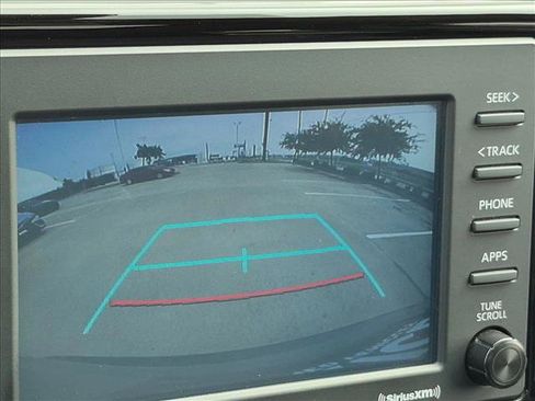 Used 2021 Toyota RAV4 XLE w/ Convenience Package FWD image 11