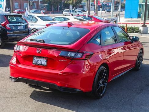 Used 2025 Honda Civic Sport image 5