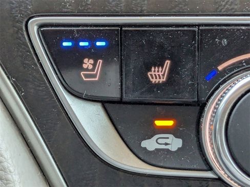 Used 2020 Honda Accord Touring image 28