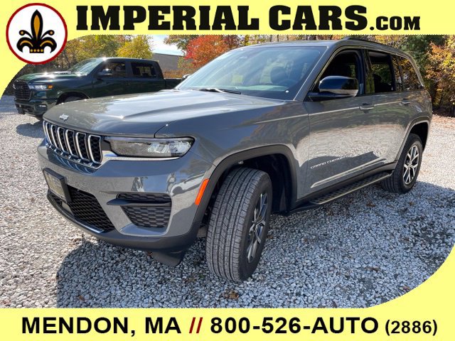 New 2027 Jeep Grand Cherokee Laredo X AWD/4WD image 5