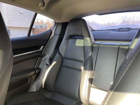 Used 2014 Porsche Panamera 4S image 34