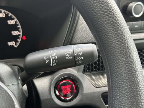 Used 2025 Honda CR-V LX image 22