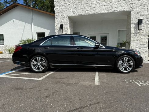 Used 2016 Mercedes-Benz S 550 Sedan image 16