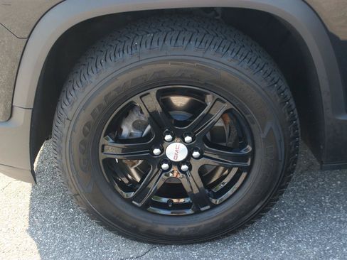 Used 2023 GMC Acadia AT4 AWD/4WD image 44