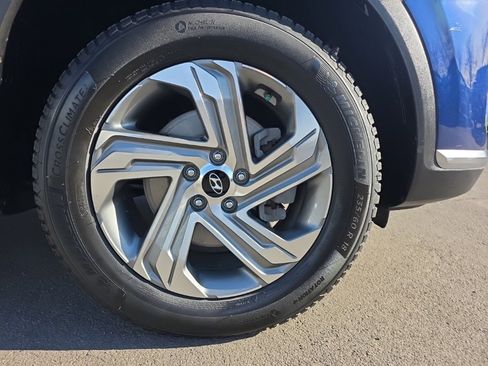 Used 2021 Hyundai Santa Fe SEL w/ Convenience + Premium Package image 9