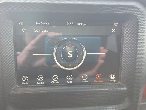 Used 2018 Jeep Wrangler Rubicon w/ Steel Bumper Group image 38