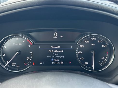 Used 2023 Cadillac XT4 Premium Luxury image 24