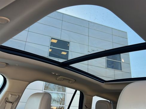 Used 2020 Lincoln Aviator Reserve w/ Equipment Group 201A image 33