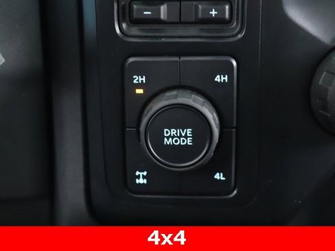 Used 2023 Ford F250 XLT image 5