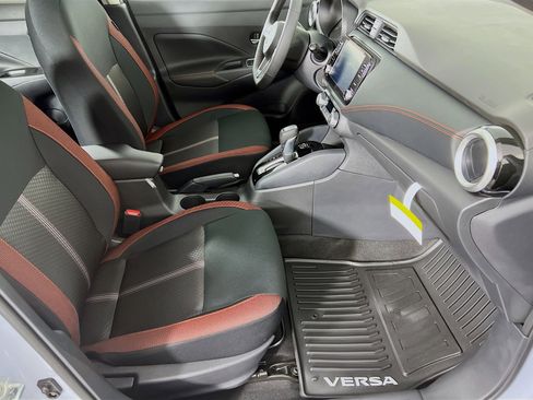 New 2025 Nissan Versa SR w/ Trunk Package FWD image 22