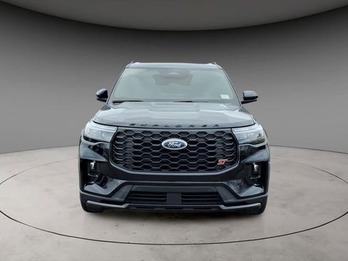 New 2026 Ford Explorer ST image 14
