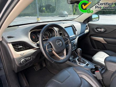 Certified 2018 Jeep Cherokee Limited FWD image 46