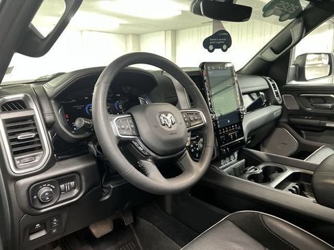 Used 2025 RAM 1500 Laramie w/ Night Edition AWD/4WD image 10