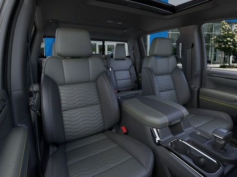 New 2026 Chevrolet Silverado 1500 ZR2 w/ Dark Appearance Package AWD/4WD image 16