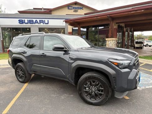 Used 2026 Toyota 4Runner SR5 AWD/4WD image 12