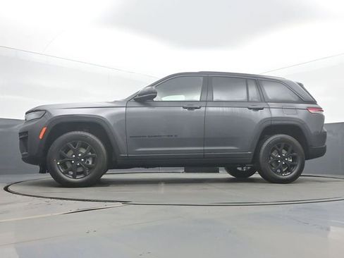New 2026 Jeep Grand Cherokee Laredo image 47