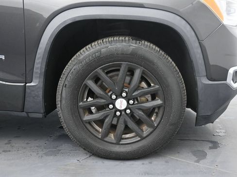 Used 2018 GMC Acadia SLT FWD image 8