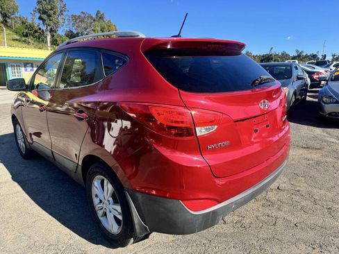 Used 2011 Hyundai Tucson GLS w/ Navigation Pkg 2 image 4
