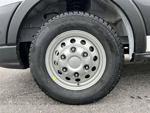 New 2026 Ford Transit 250 148 Medium Roof w/ Load Area Protection Package image 12