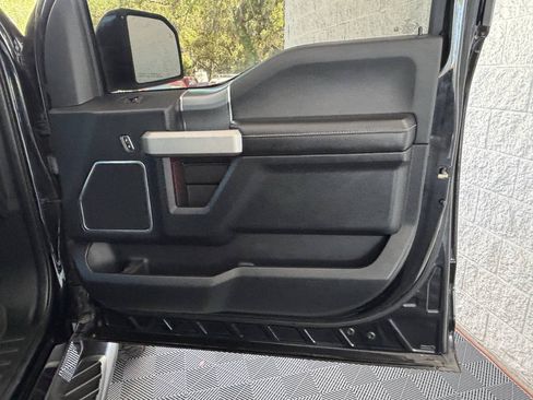 Used 2017 Ford F150 Lariat w/ Equipment Group 502A Luxury AWD/4WD image 33