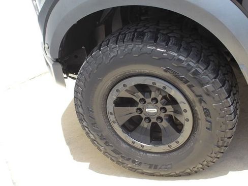 Used 2017 Ford F150 Raptor w/ Equipment Group 802A Luxury AWD/4WD image 11