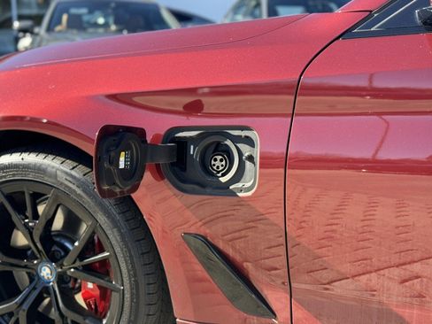 Certified 2023 BMW 530e w/ M Sport Package image 10