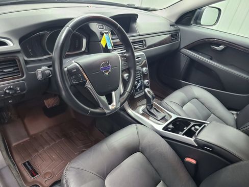 Used 2016 Volvo XC70 T5 Premier w/ Proximity Package AWD/4WD image 24
