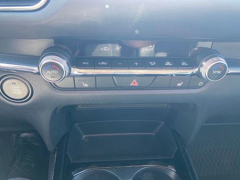 Used 2025 MAZDA CX-30 AWD 2.5 S w/ Preferred Package image 8