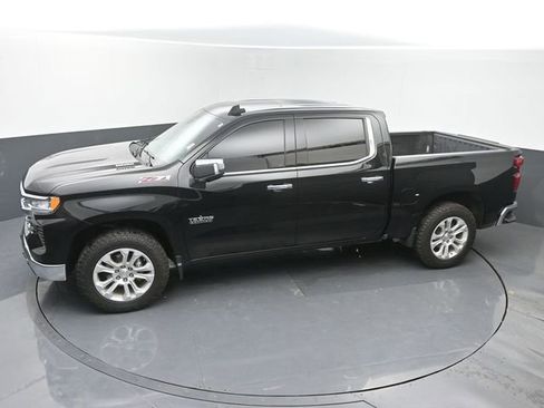 Used 2023 Chevrolet Silverado 1500 LTZ w/ LTZ Premium Texas Edition AWD/4WD image 34