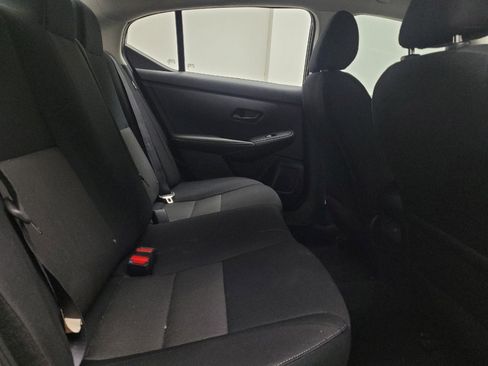 Used 2024 Nissan Sentra SV FWD image 19