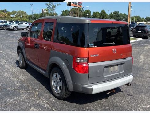 Used 2005 Honda Element EX image 2