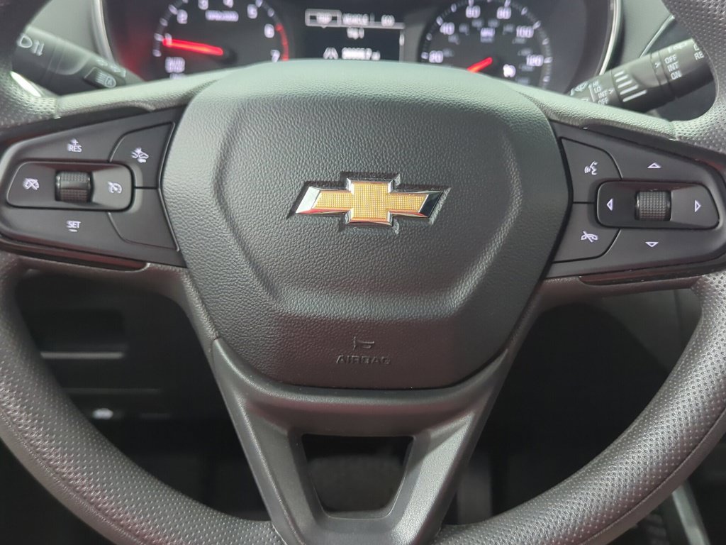 Used 2023 Chevrolet TrailBlazer LT w/ Convenience Package FWD image 12