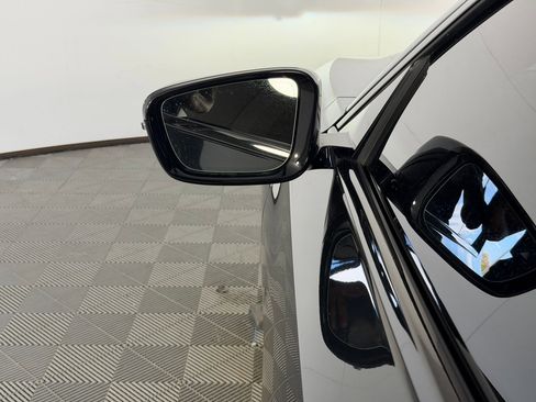 Certified 2023 BMW 230i Coupe w/ Premium Package image 19