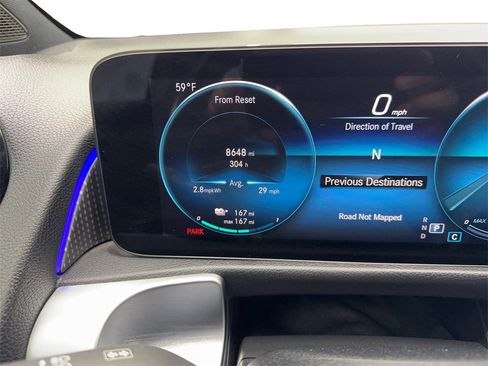 Used 2023 Mercedes-Benz EQB 300 4MATIC image 57