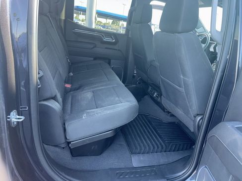 Certified 2023 Chevrolet Silverado 1500 RST w/ Z71 Off-Road Package AWD/4WD image 37