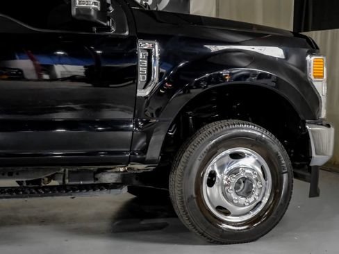 Used 2020 Ford F350 XL w/ STX Appearance Package AWD/4WD image 7