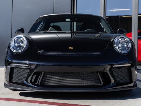 Used 2019 Porsche 911 GT3 image 8