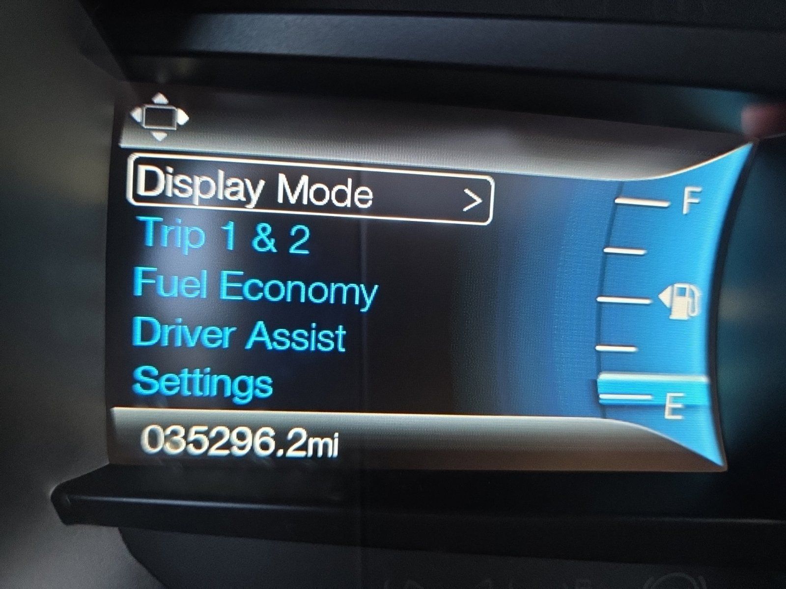 Certified 2018 Ford Edge Titanium w/ Technology Package FWD image 23