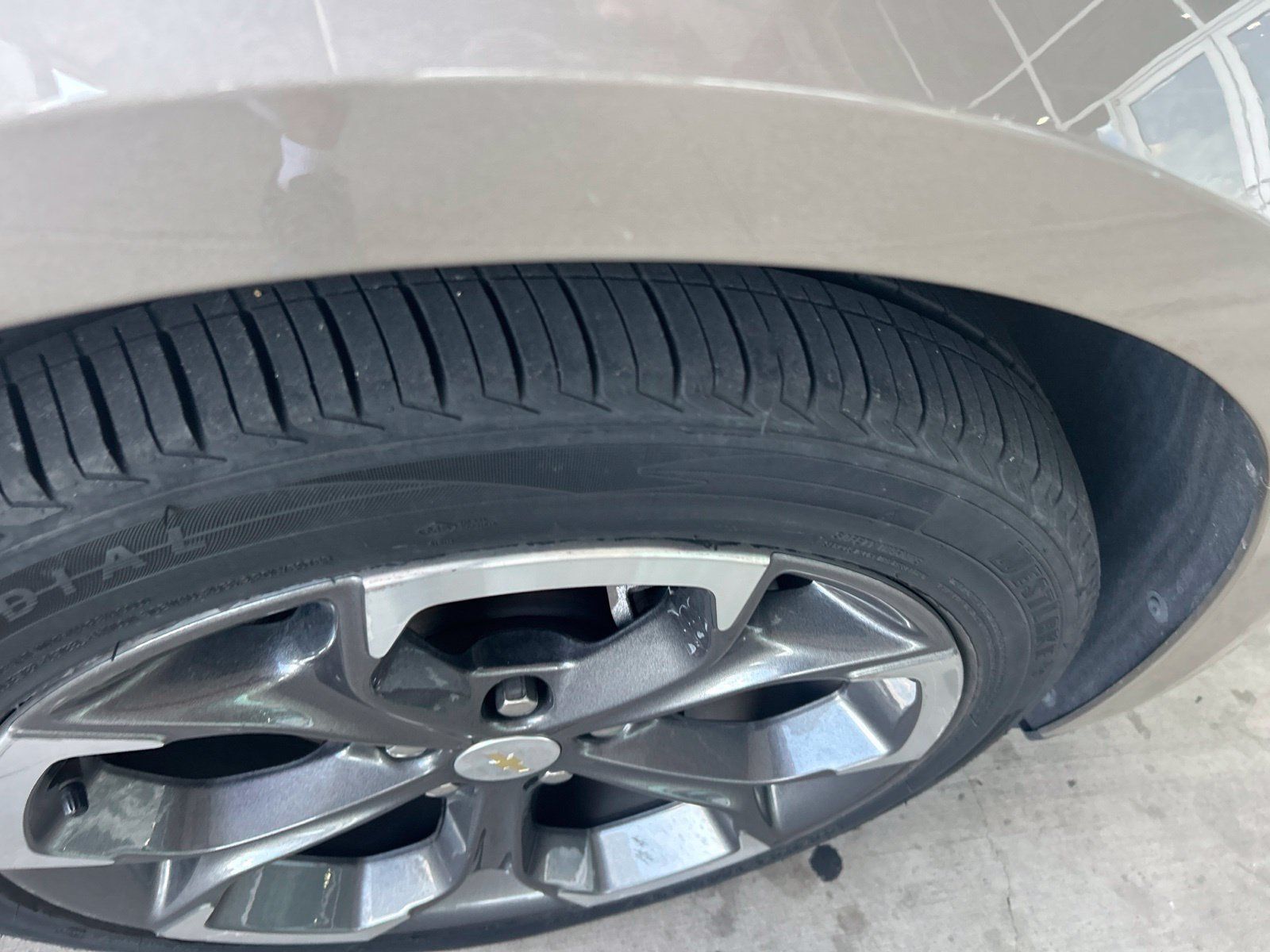 Used 2024 Chevrolet Malibu LT FWD image 7