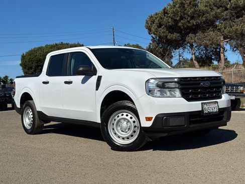 Used 2024 Ford Maverick XL FWD image 2