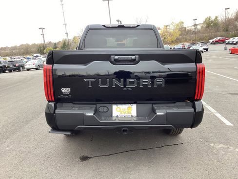 New 2025 Toyota Tundra SR5 image 5
